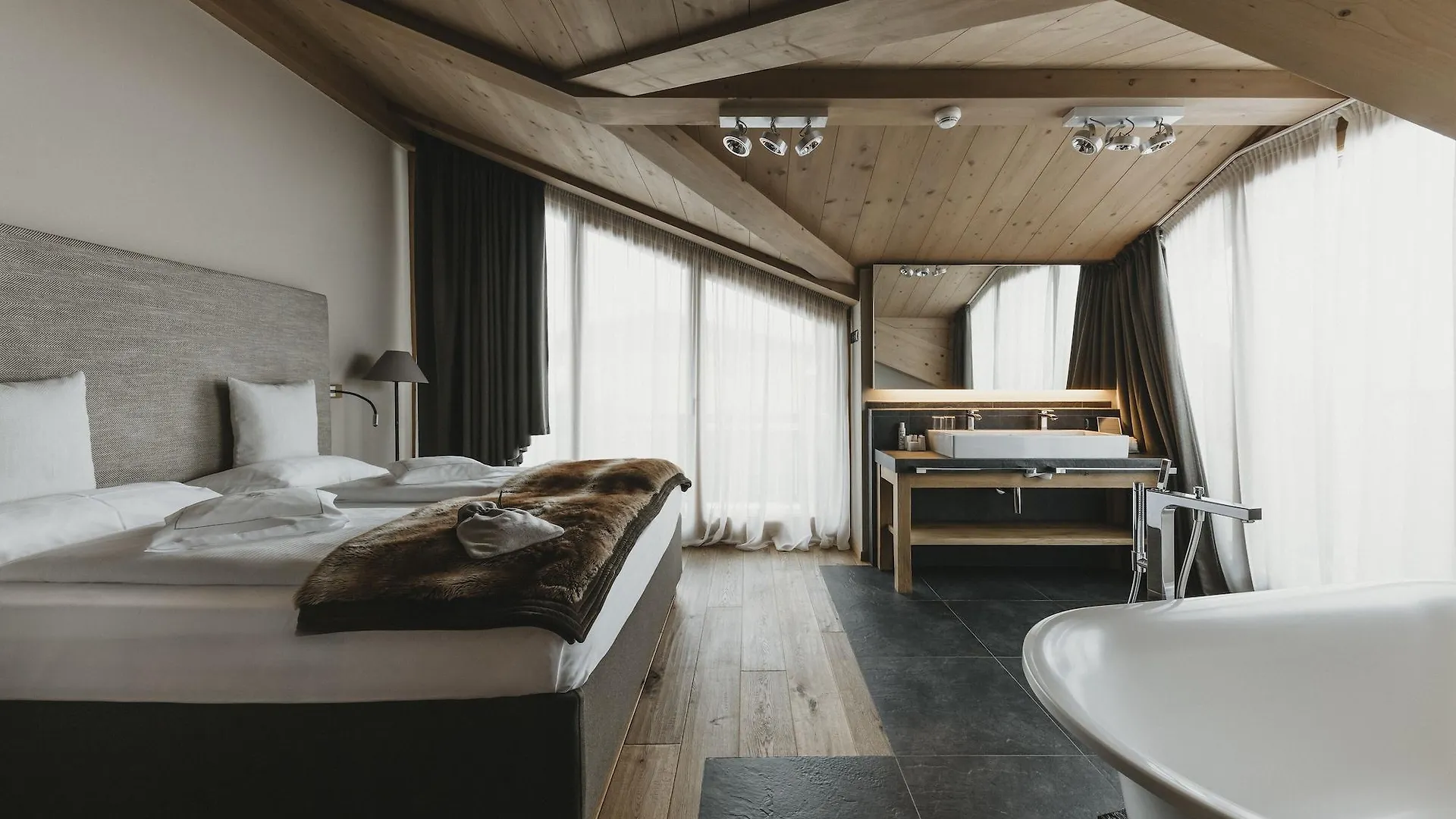 ****  Eco & Wellness Boutique Hotel Sonne Livigno Włochy